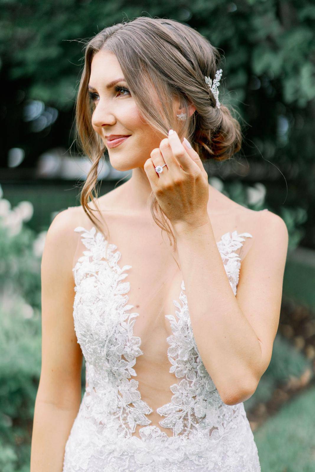 Benefits of Buying a Diamond Engagement Ring