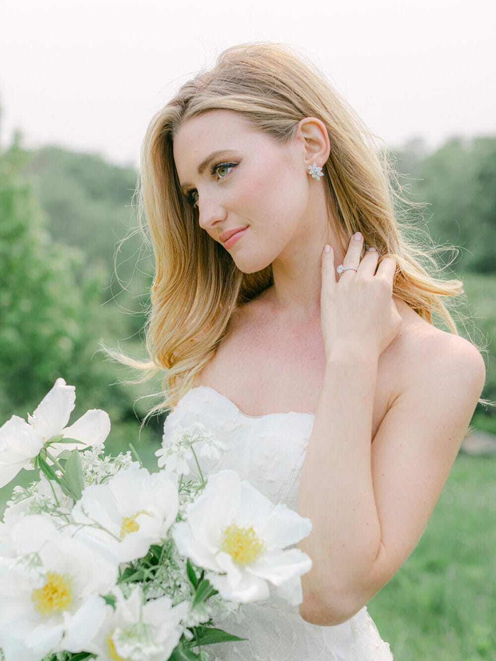 Faye Wedding Earrings
